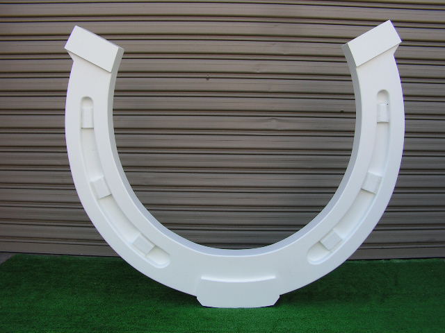 HORSESHOE, Large White 1.4m W x 1.2m H